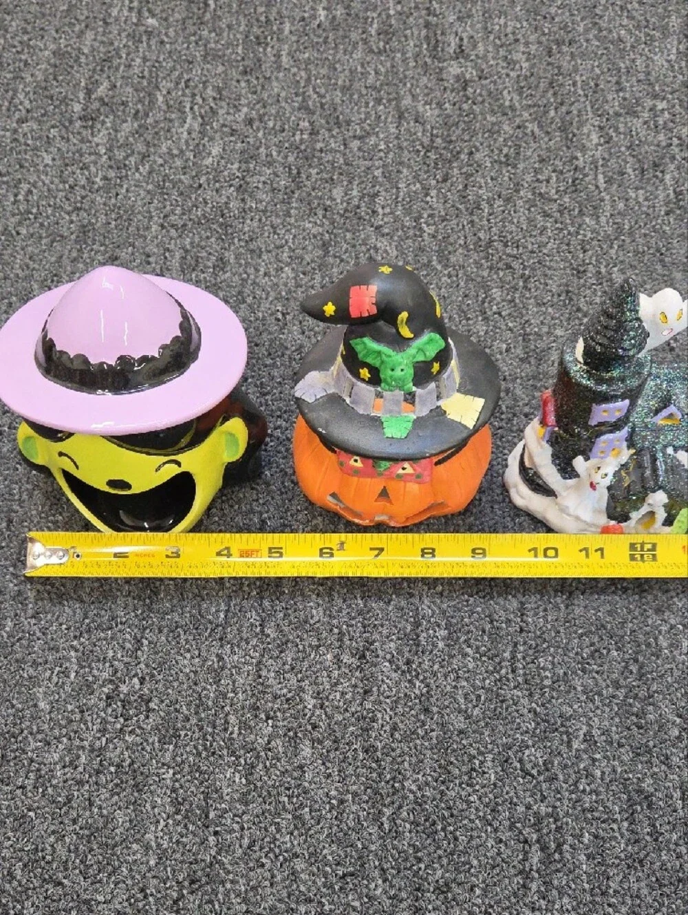 2 Candle Holders & 1 Haunted House Halloween Decor